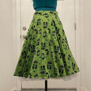 Voodoo Vixen cats in the rain swing skirt green